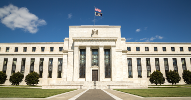 米国の金融政策はFEDとFRBが大きく影響する